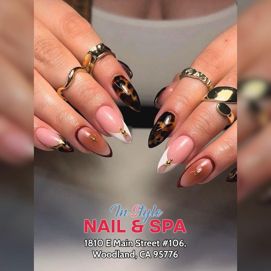 Nail design by In Style Nails & Spa